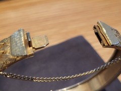 GOLD TONE GOLDEN WEAVE BRACELET. VINTAGE. ESTATE FIND. LONDON.
