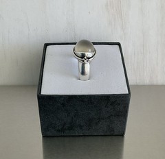 Vintage BASK Gray Moonstone Solitaire Ring Heavy 8 Grams Solid 925 Silver Size 7