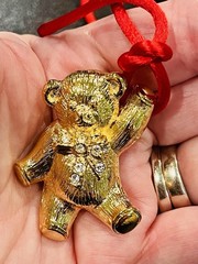 Vintage AVON Heavy Teddy Bear Brooch/Pendant Clear Rhinestone Bow Red Cord