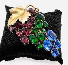 Art Deco Multicolored Rhinestone “Fruit Salad” Dress Clip 3 Inch Vintage Jewelry