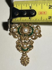Vintage Florenza Victorian Renaissance Faux Pearl Green Enamel Brooch Pin