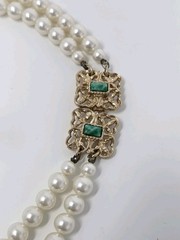 Sarah Coventry Double Strand “High Society” Faux Pearl Necklace Gold Green Clasp