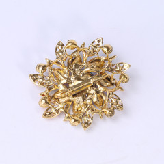 Hot Sale Luxury Women Crystal Flower Brooches Elegant Lady Vintage Plant Pins