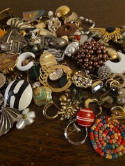Vintage Lot Of Unmatched Single Earrings Post And Clip On