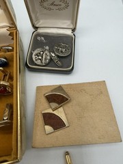 Large Vintage Men’s Jewelry & Accessories Lot