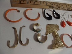 LOT vintage UNBRANDED COSTUME JEWELRY AS PICTURED WITH MUSHROOM EARRING TREE