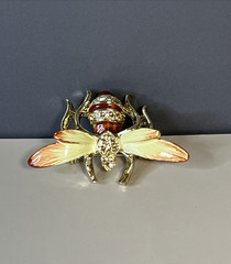 Vintage Brooch Bee Bug Insect Enameled Gold Tone Nature