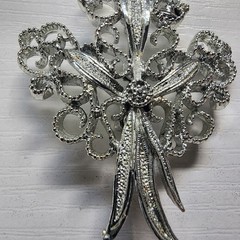 Gerry Vintage Signed Silver Toned Sparkle Wheat 1960 Brooch Pin Bouquet Leaves
