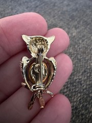 Vintage Gold-Tone Owl Brooch Blue Rhinestone Glass Retro Costume Jewelry Pin