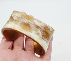 Vintage marble look acrylic resin cuff bracelet