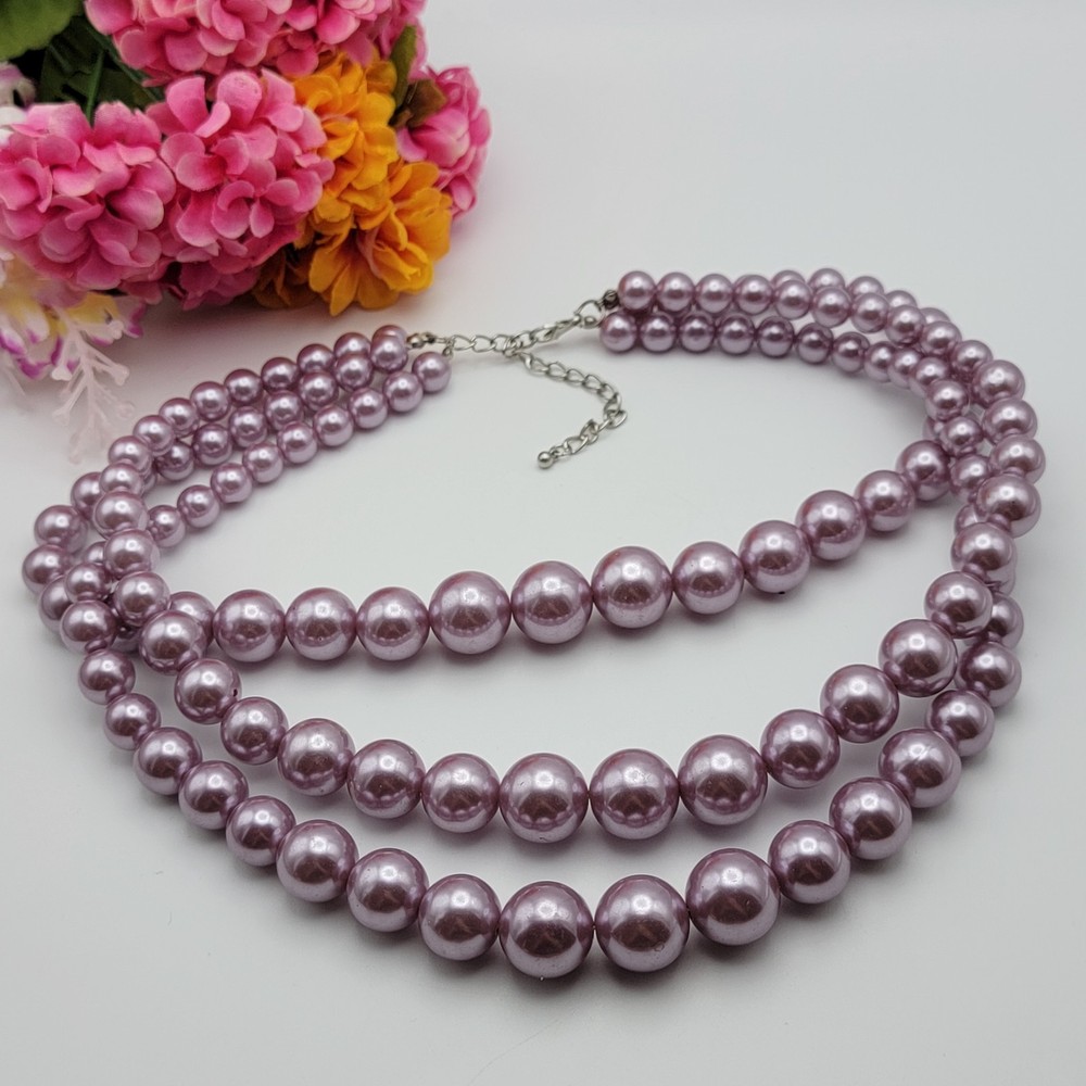 Vintage Lilac Graduated Faux Pearl Necklace 22 Inch Adj. Triple Strand Chunky