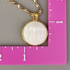 Vintage Triple Moon Face Pendant Necklace Crisscross Gold Tone Chain 22″