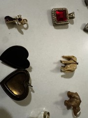 Vintage Necklace PENDANT LOT Various (20 Pieces) A+
