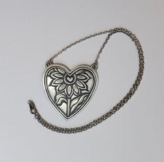 Marcie USA Sunflower On Heart Handcrafted Pewter Pendant 25in Necklace Vintage