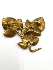 Vintage The Museum Company TMC Brooch Pin Leaves Leaf Gold Plated Pewter Signed