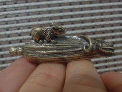 Solid Brass Mouse on Corn Statue Pendant Vintage Style Bag Charms Gift for Her