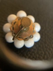 Vtg JAPAN White Milk Glass Round Beaded 7/8” Cluster Screw Back Earrings Floral