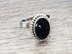 925 Sterling Silver Vintage Ring Black Onyx. Size 8