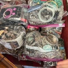 1 Pound Lb Mystery PREMIUM Jewelry Lot VTG to Modern Wearable (READ DESCRIPTION)