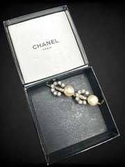 Vintage Chanel 1984 Pearl Crystal COCO Letter Bar Pin Brooch Original Box