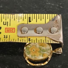 Vintage Flower Pendant Domed Cabochon Gold Tone Mid Century yellow floral art
