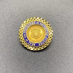 Seal Of The President Of The United States Brooch Gold Tone