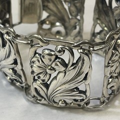 Vtg DANECRAFT Bracelet 925 Sterling 6 Panel Cut Out Floral Repousse 7.25 63.1 Gr