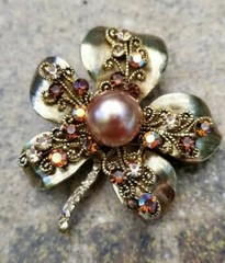 Golden Brown Crystal Faux Pearl Leaf Brooch