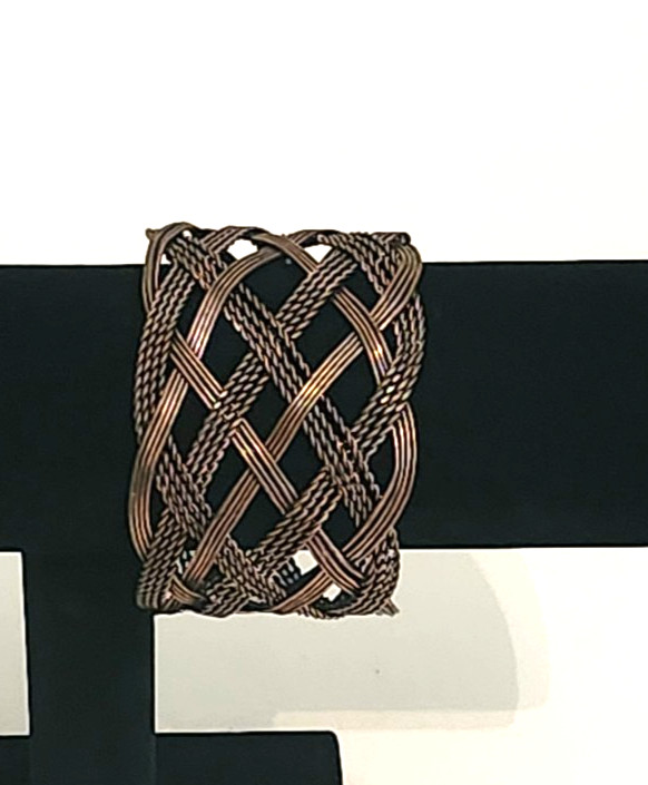 Women’s Vintage Metal Bracelet with Intricate Woven Braided Detail