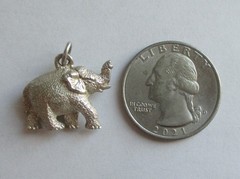 8.4g HEAVY VINTAGE 3D STERLING SILVER LUCKY ELEPHANT CHARM GOOD LUCK