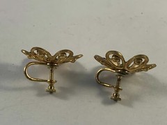 Earrings Screw Back Flowers Green Stones Gold Tone Vintage Huggies Granny Core