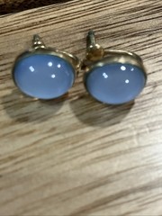 VINTAGE DECO gold Filled W / OVAL BLUE MOONSTONE CABOCHONS SCREWBACK EARRINGS