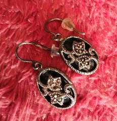 Lot Of 3 VTG Women’s Ornate Dangle Earrings