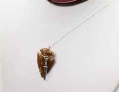 Sterling Silver 925 Golden Brown Jasper Arrowhead Pendant Necklace 18″ Dagger
