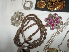 Vintage 1 lb Rhinestone Earrings Necklaces Brooch/pins Jewelry LOT Repair craft