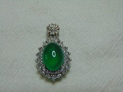 vintage faux emerald glass clear sparkling clear czs silver plated pendant