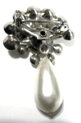 VTG UNUSUAL SILVER TONE CLEAR RHINESTONE OFF WHITE TEARDROP CHARM BROOCH PIN