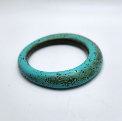 Vintage Angie Gooderham sculptural acrylic resin faux turquoise bangle bracelet