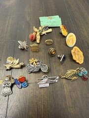 Lot Of 19 Vintage Pins