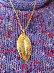 Vintage 1980’s Gold Plated Chain w/Gold Plated Leaf Slide