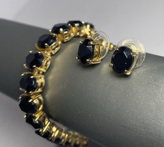 Vintage Jewelry Set black faceted ovals in goldtone Bracelet 7” & post Earrings