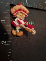 Vintage Strawberry Shortcake Brooch American Greetings 1981 Strawberry Shortcake