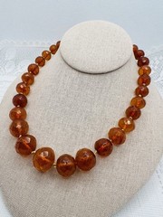 Vintage Rare GORGEOUS FACETED AMBER Hand Knotted NECKLACE – 44 GRAMS