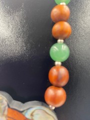 Summer Trapical Vacation Cruises Turtle Pendant Jade Wood Pearl Vtg Lee Sands