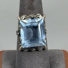 1940-70s Taxco Mexico Floral Sterling Silver Blue Crystal Glass Adjustable Ring