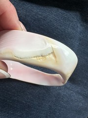 VINTAGE BLUSH PINK CONCH PEARL SHELL CARVED SLICE ASYMMETRICAL BANGLE BRACELET