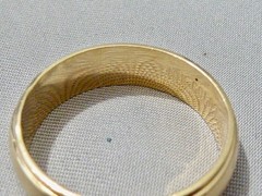 70’S NEW OLD STOCK 10K YELLOW GOLD FILLED 6 MM WIDE SIZE 9 BAND RING