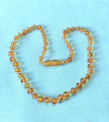 Vintage Natural Honey Amber Childs Kids Necklace 14in Choker