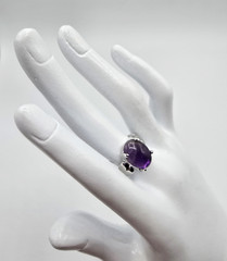 Women’s Silver Tone Oval Amethyst Natural Stone Purple Women’s Ring Size 10
