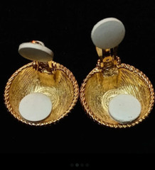 Vintage GIVENCHY Paris New York Gold Tone Rope Dome Clip On Earrings Signed